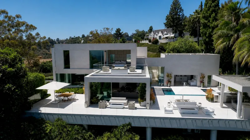 Luxury exterior view of Beverly Hills Properties: Urban Luxury Living showcasing sophisticated architecture and upscale residential design.