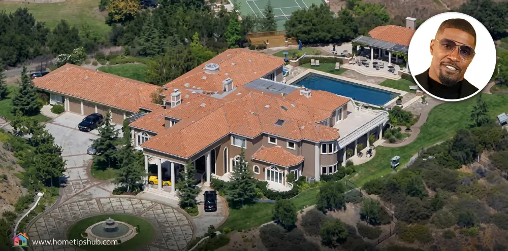 Jamie Foxx House: 10 Stunning Facts About His Home Illustrative view of a Mediterranean-style mansion representing the Jamie Foxx house in Thousand Oaks, California
